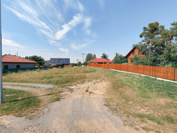 Stavební pozemek Litošice